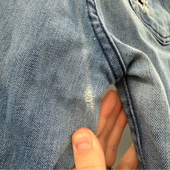 Mother The Looker Crop Distressed Medium Wash Jeans in Graffiti Girl Sz 27 - Picture 12 of 15